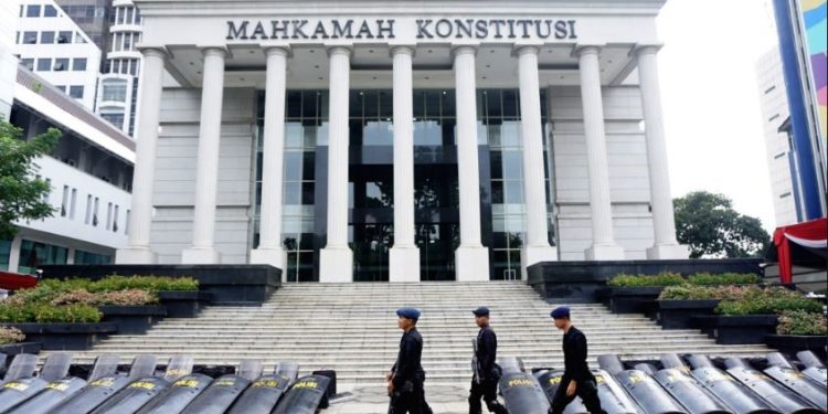Polisi menangkap ketua Ormas
