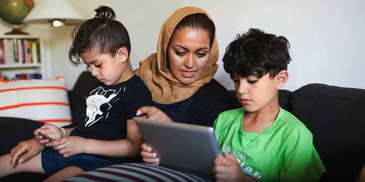 Mengajarkan Internet kepada Anak