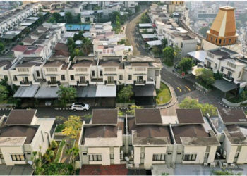 Rumah Mewah Atap Mal