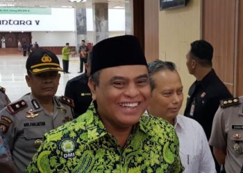 Wanita Stress Bawa Anjing