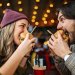 Makan Burger Bikinan Sendiri