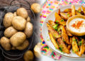 Membuat Potato Wedges Lezat