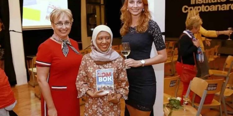 Peluncuran Buku Tentang Lombok