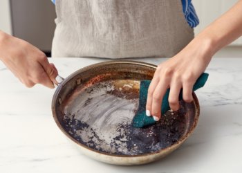Mencegah masakan lengket