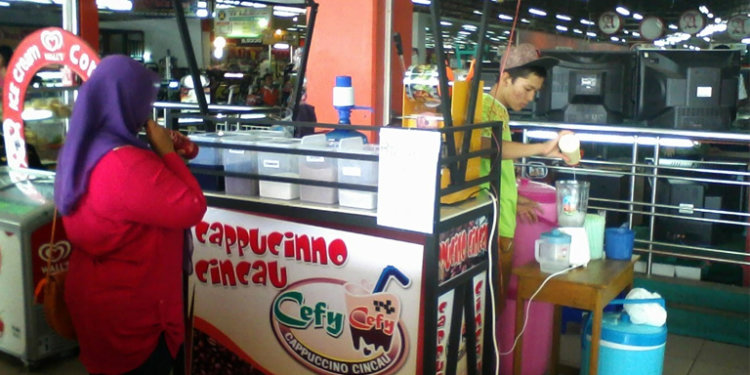 Usaha Es Cappucino Cincau