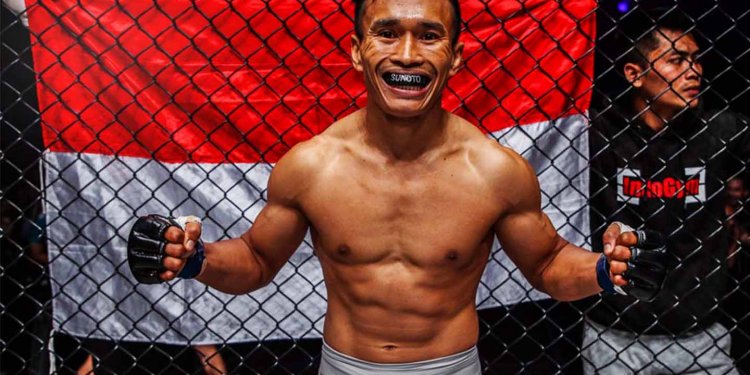 Atlit MMA Kelas Dunia