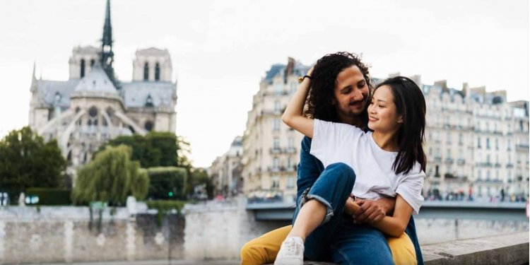 Cara Mendapatkan Pasangan Bule