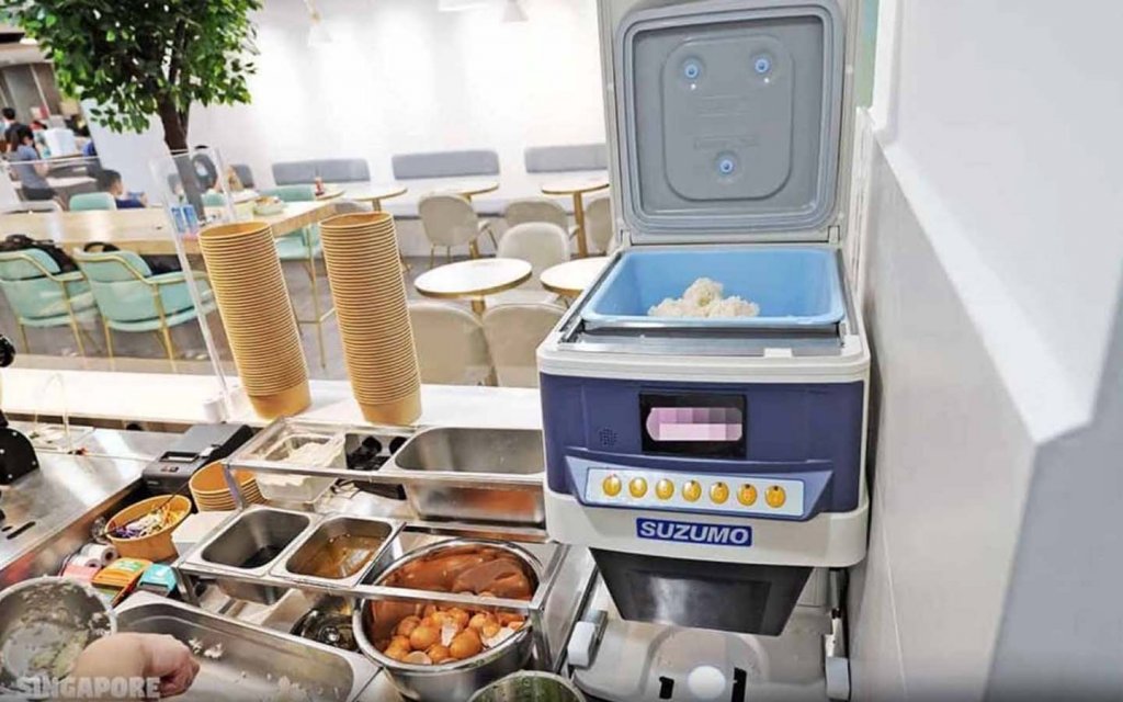 Robot Untuk Memasak makanan