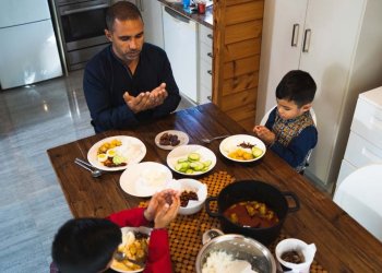 Perbandingan Waktu Ramadhan Dunia