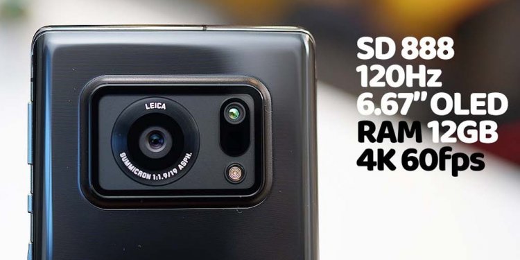 Ponsel Sharp Berkamera Leica