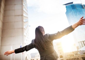 Menjadi Pekerja Migran Sukses