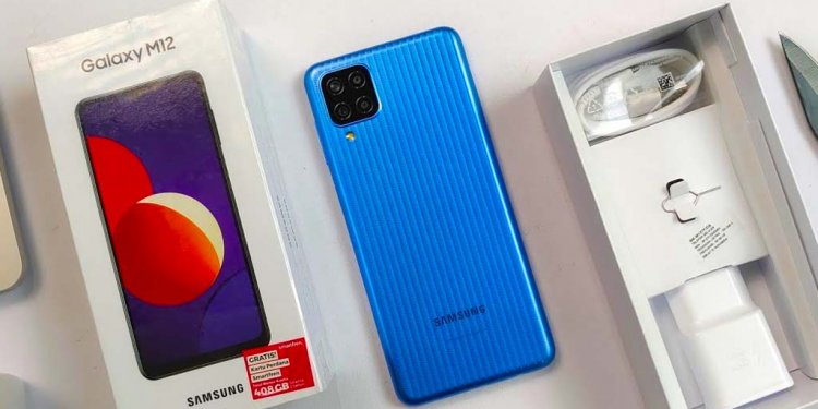 Review Samsung Galaxy M12