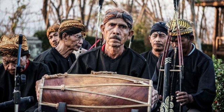 Alat Musik Tradisional Indonesia
