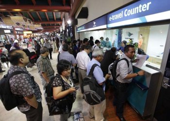 PMI Telantar di Bandara