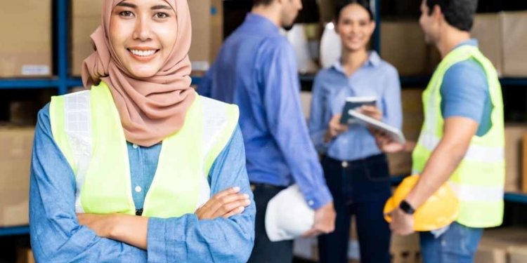 Informasi Tentang Pekerja Migran